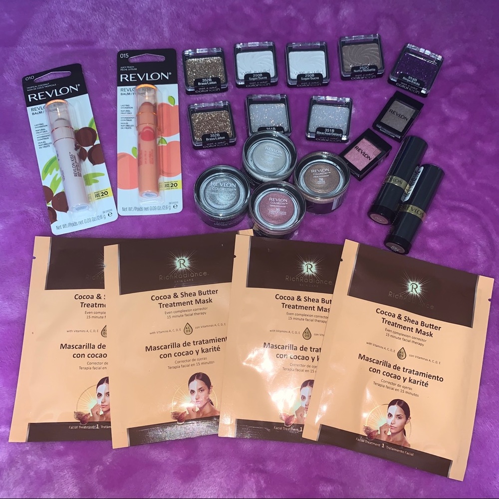 Revlon Beauty Makeup Bundle